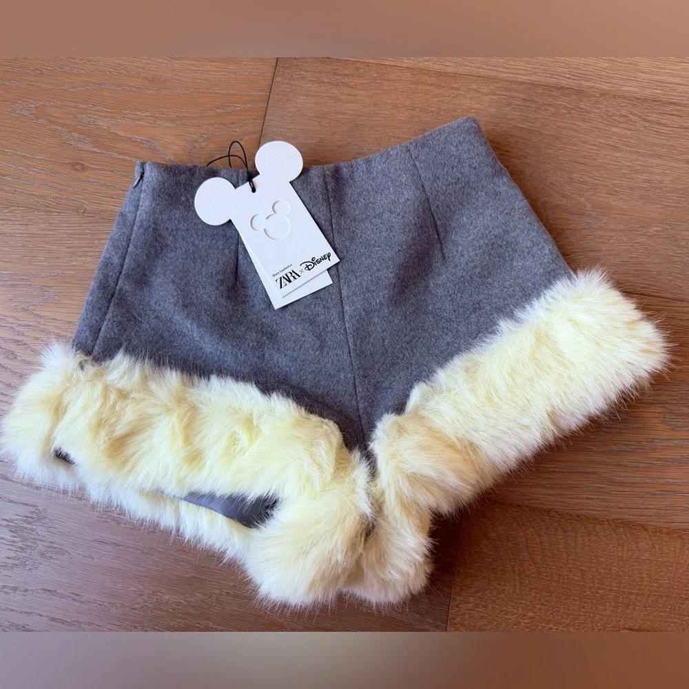 Zara x Disney FAUX FUR SHORTS HARRY LAMBERT NWT🩶 - Picture 4 of 5